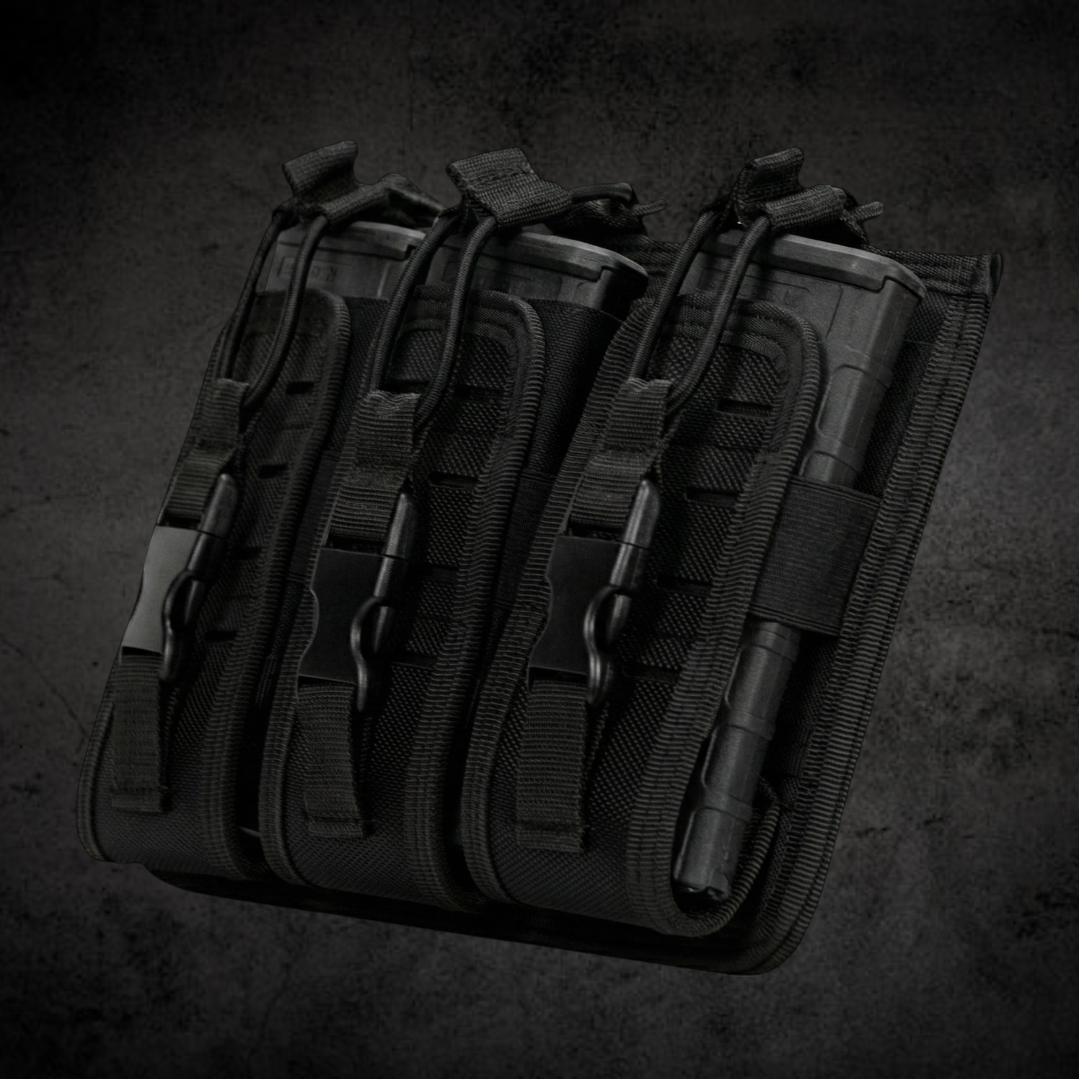 Porta Cargador Táctico SFM de 3 Compartimentos, Capacidad de 6 Cargadores.